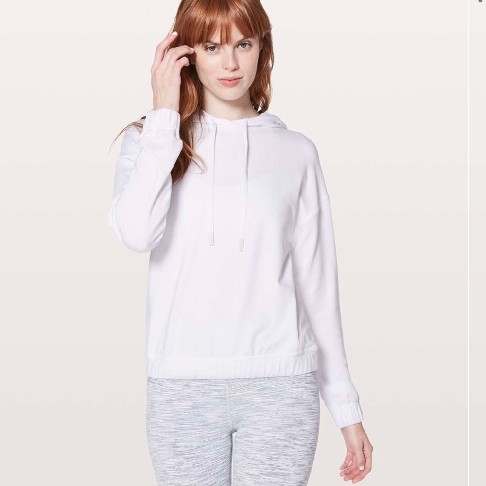 Lululemon Twisted & Tucked White Pullover Women’s Size 6